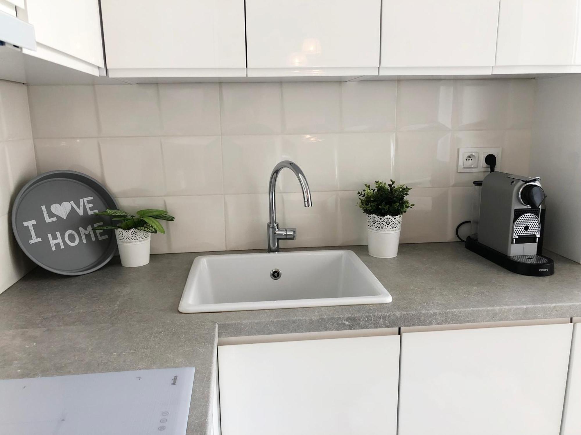 Ozarowska 77 - 1Br By Homeprime وارسو المظهر الخارجي الصورة